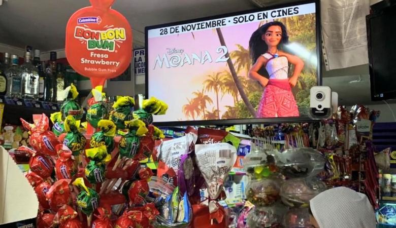 Publicidad DOOH en Tiendas de barrio