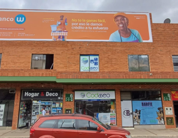 Fachadas en Plazas de Mercado